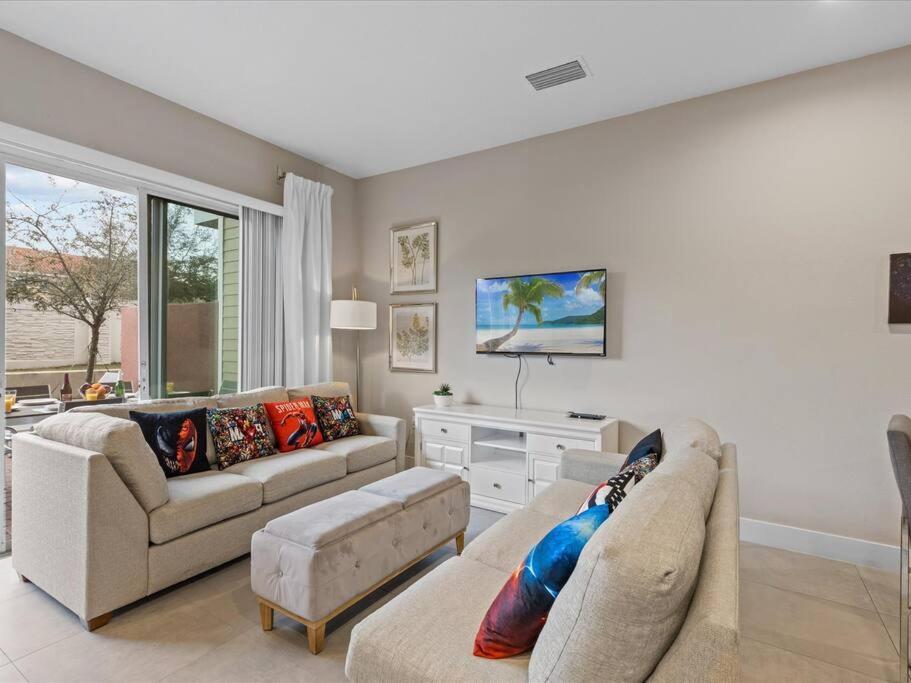 Pousada Location!! Modern Luxury 2 Miles From Disney! *
