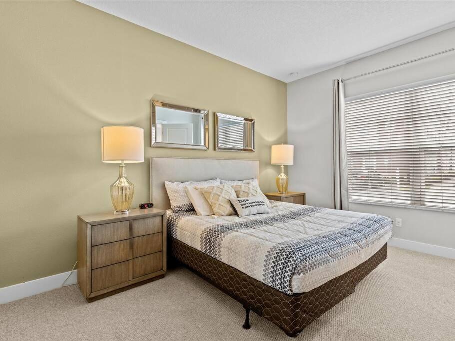 Location!! Modern Luxury 2 Miles From Disney! Pousada *